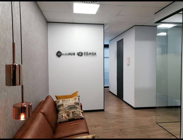114.90M² OFFICE TO LET IN DURBANVILLE CENTRAL
